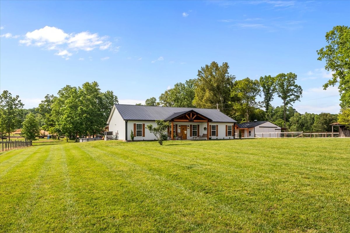 5414 Highway 49 W