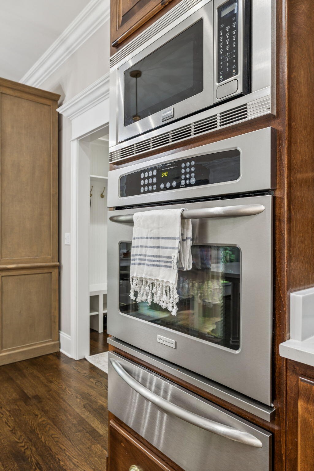 1808 Mosaic TRL