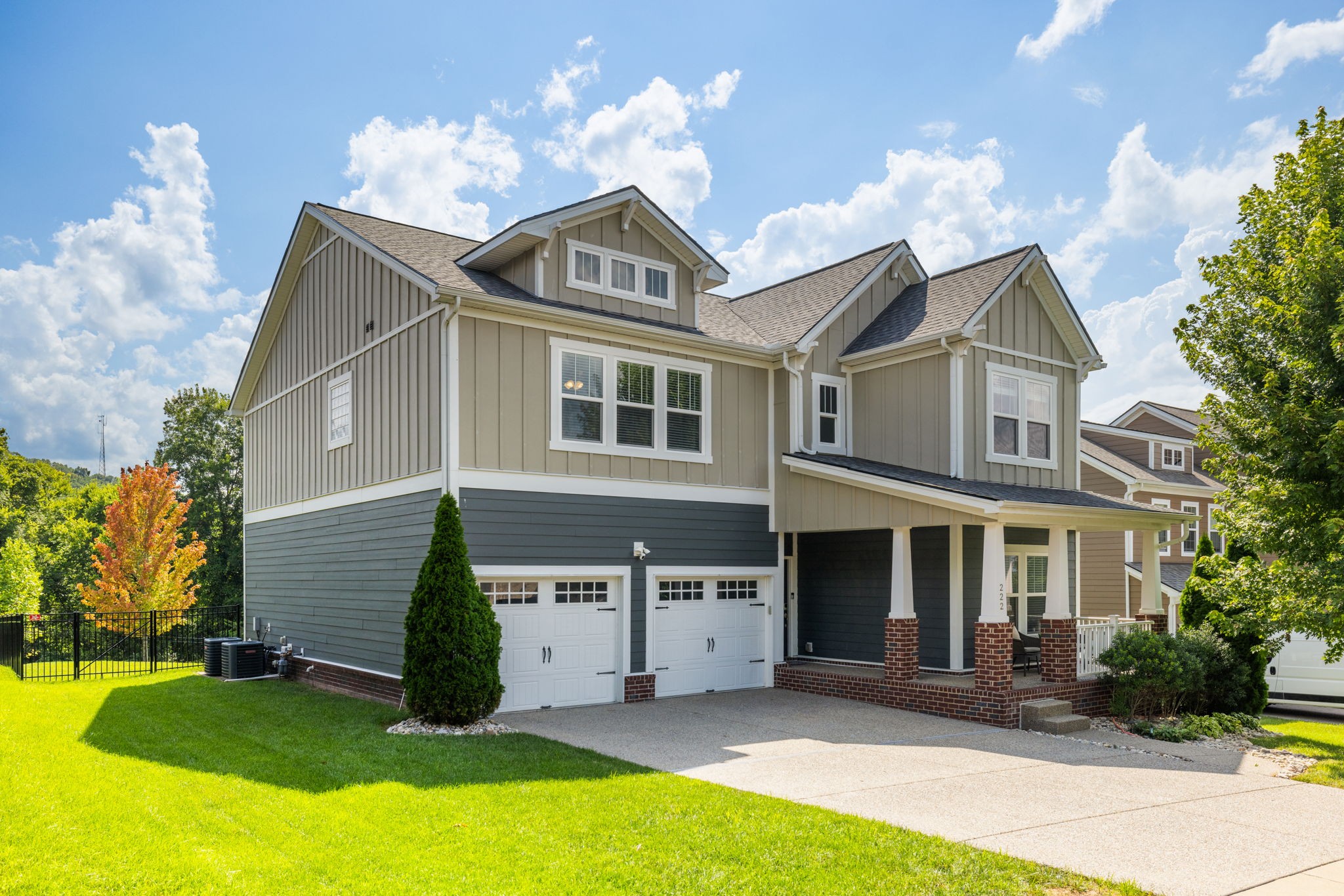 222 Fowler Cir