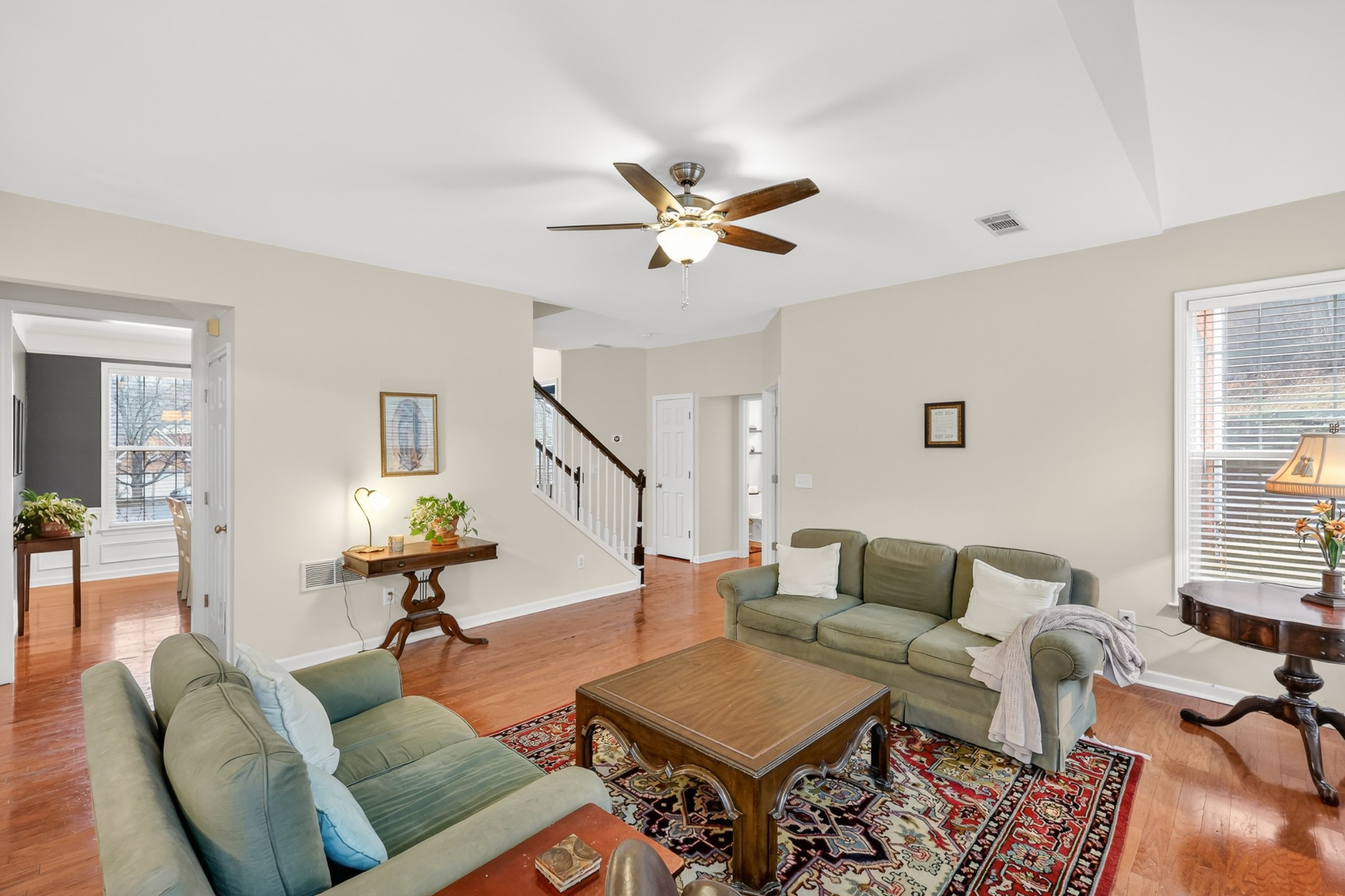 141 Sterling Oaks Ct