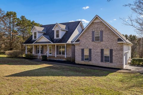 2131 Spring Lake Dr Spring Hill TN 37174