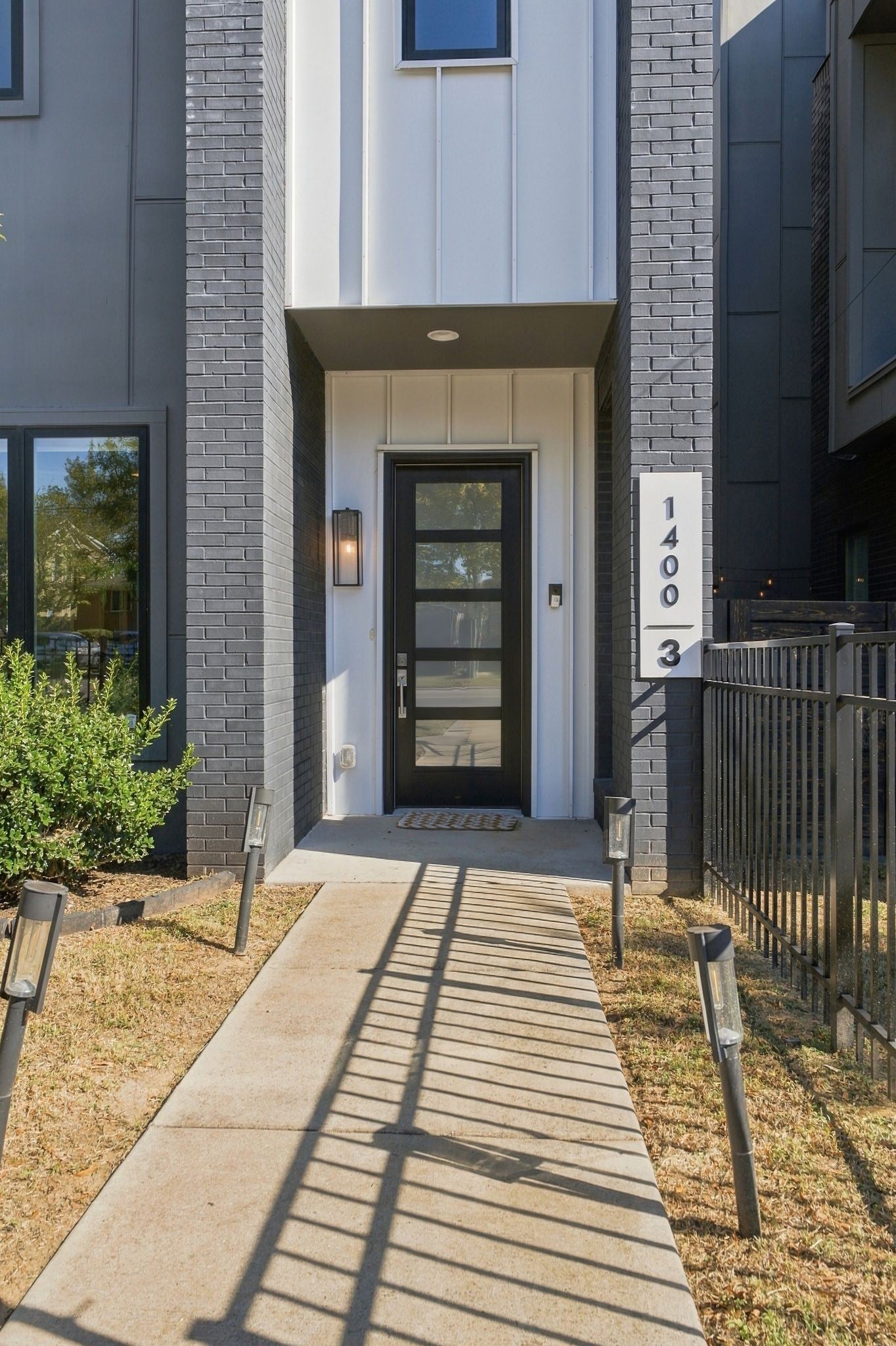 1400 Arthur Ave 3