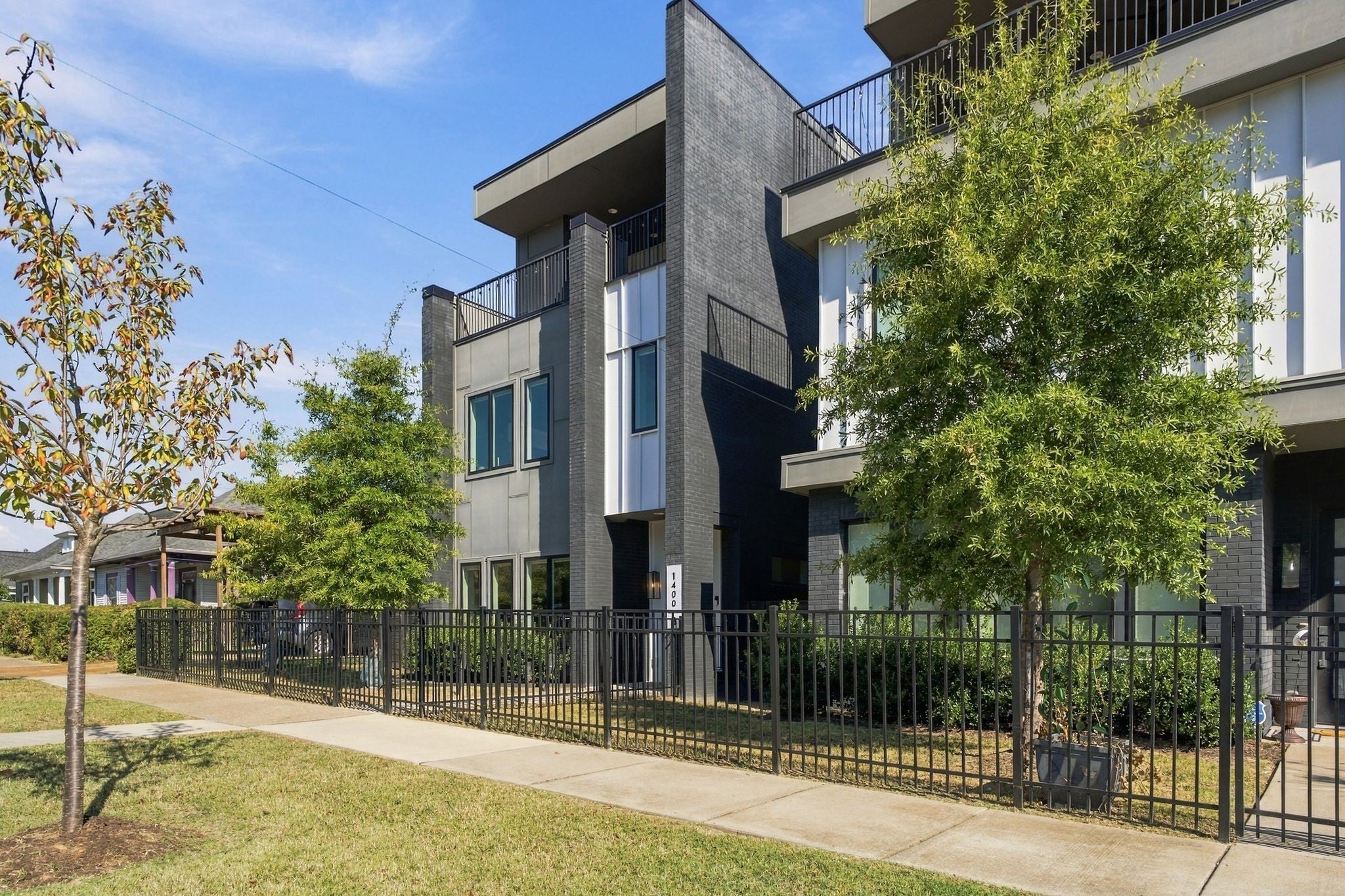 1400 Arthur Ave 3