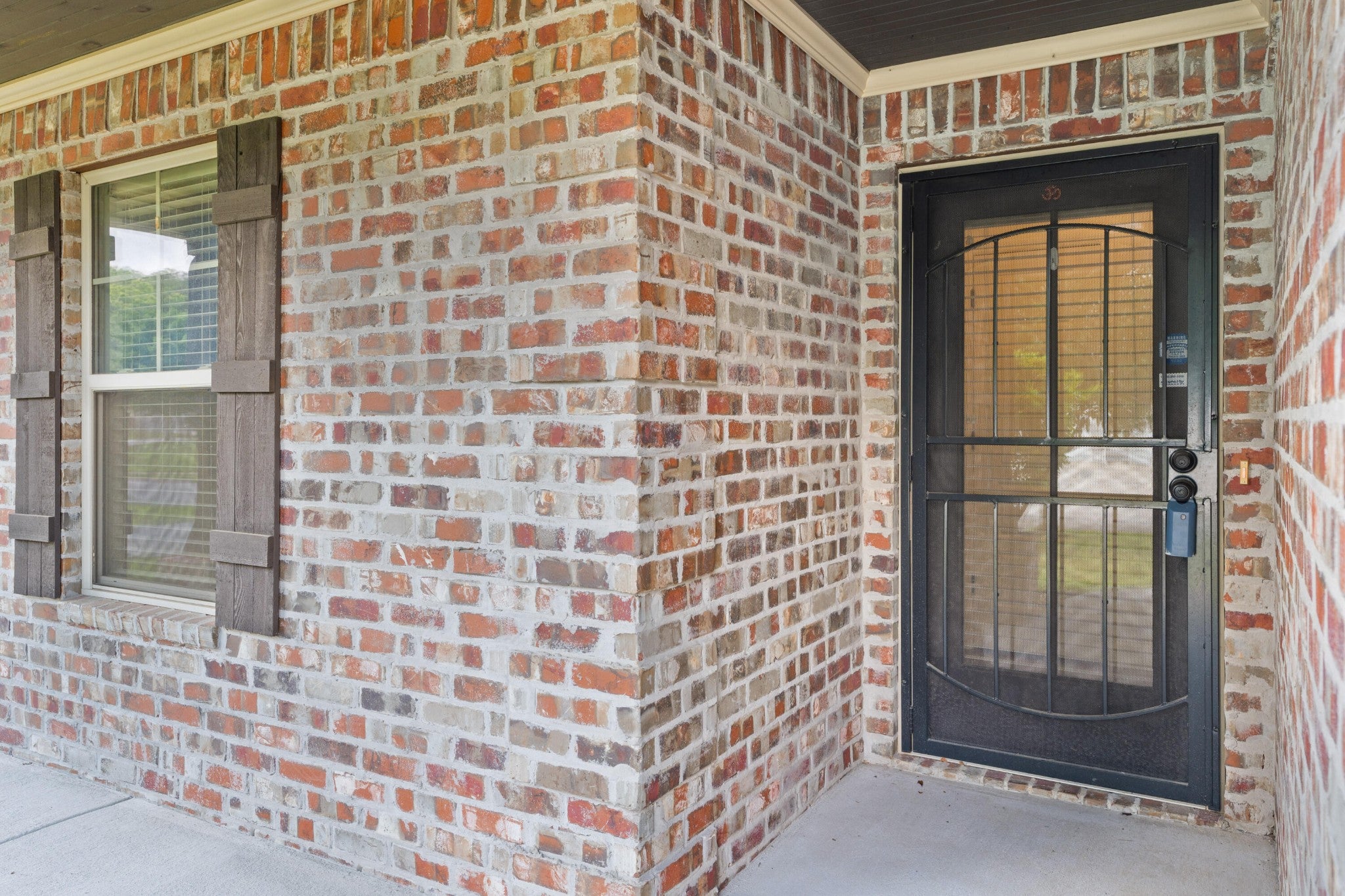 3384 Willow Lake Circle