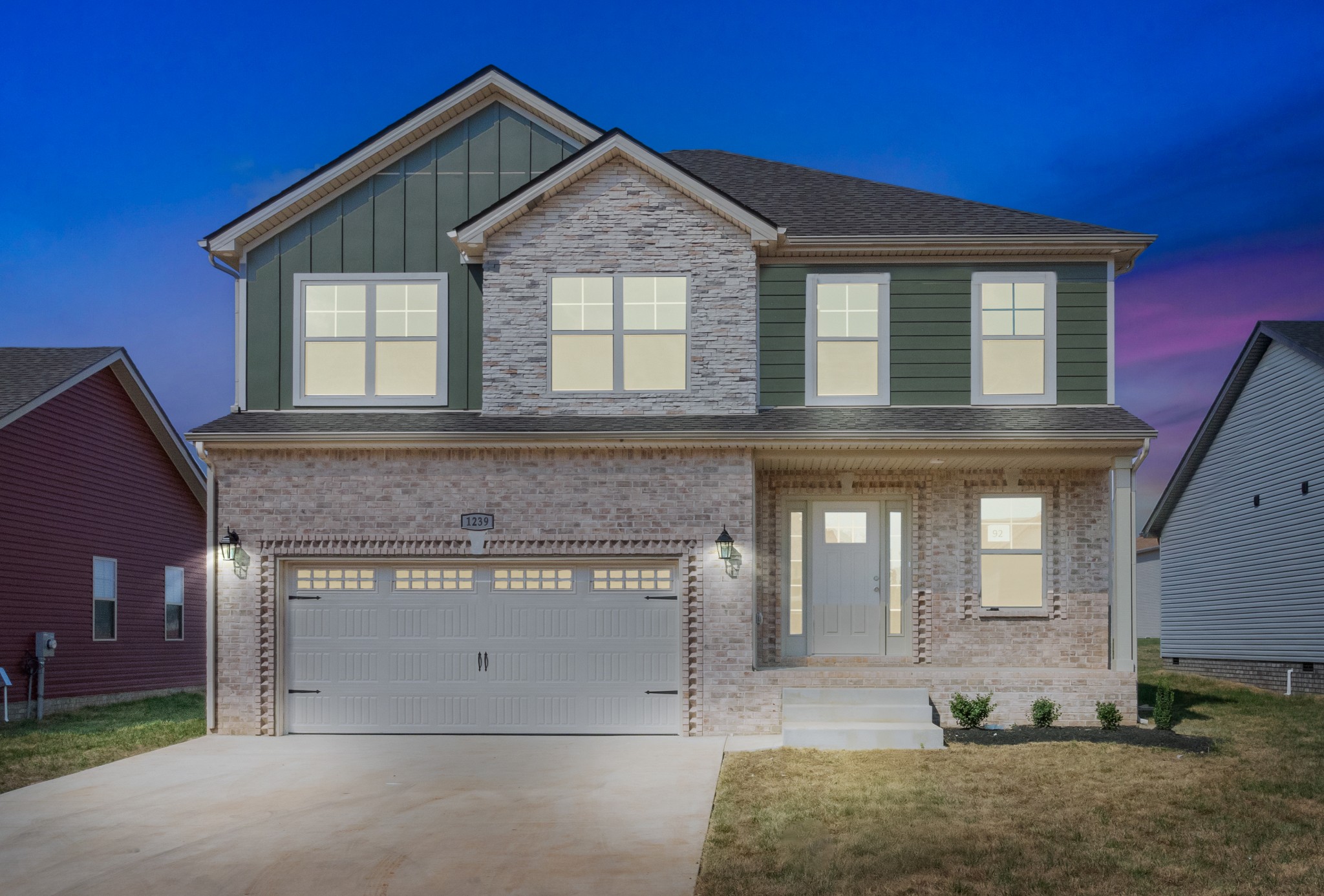 Clarksville, Tennessee 37043, United States, 5 Bedrooms Bedrooms, ,3 BathroomsBathrooms,Residential,Active,58060