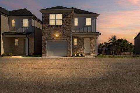 2656 Lakevilla Dr 27 Nashville TN 37217