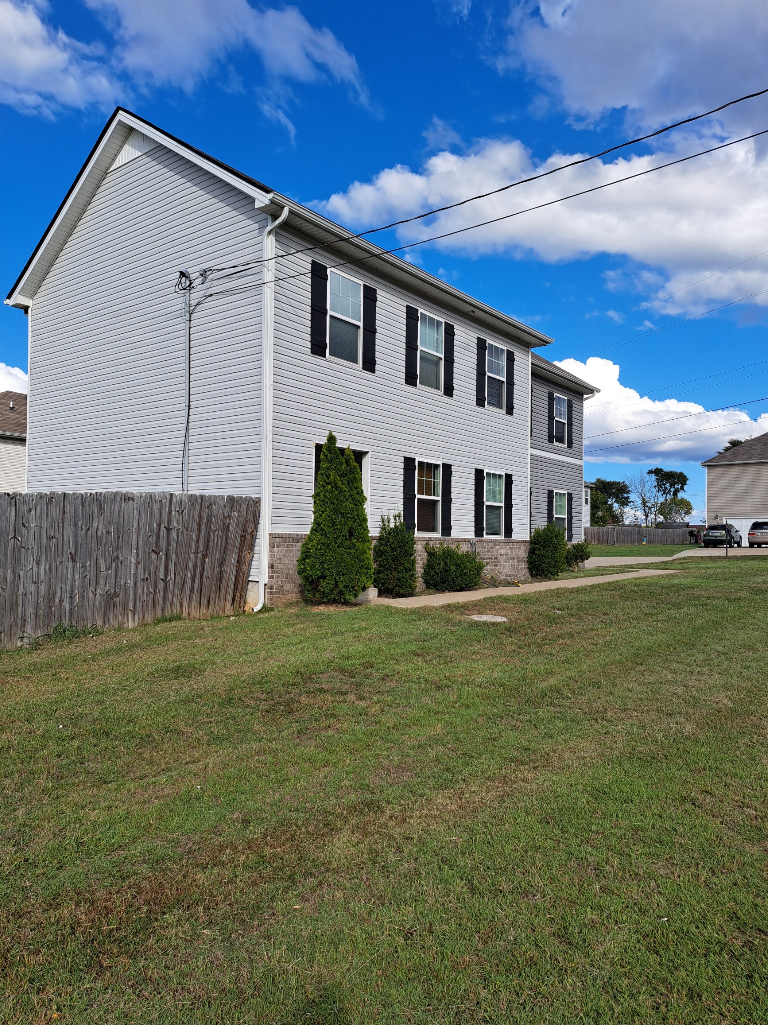 101 Kalman Minuskin Blvd