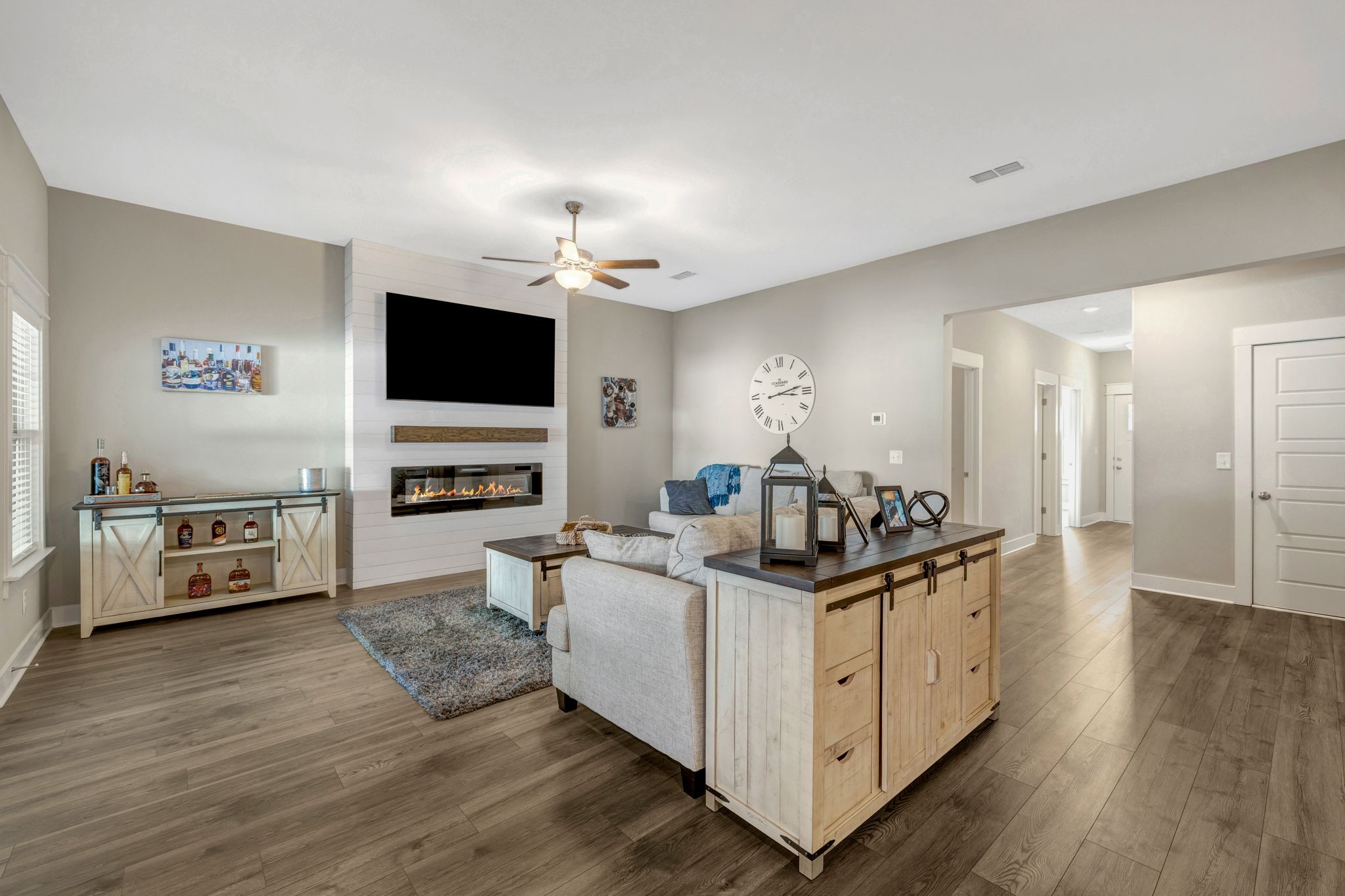 Murfreesboro, Tennessee 37128, United States, 2 Bedrooms Bedrooms, ,2 BathroomsBathrooms,Residential,Active,218479