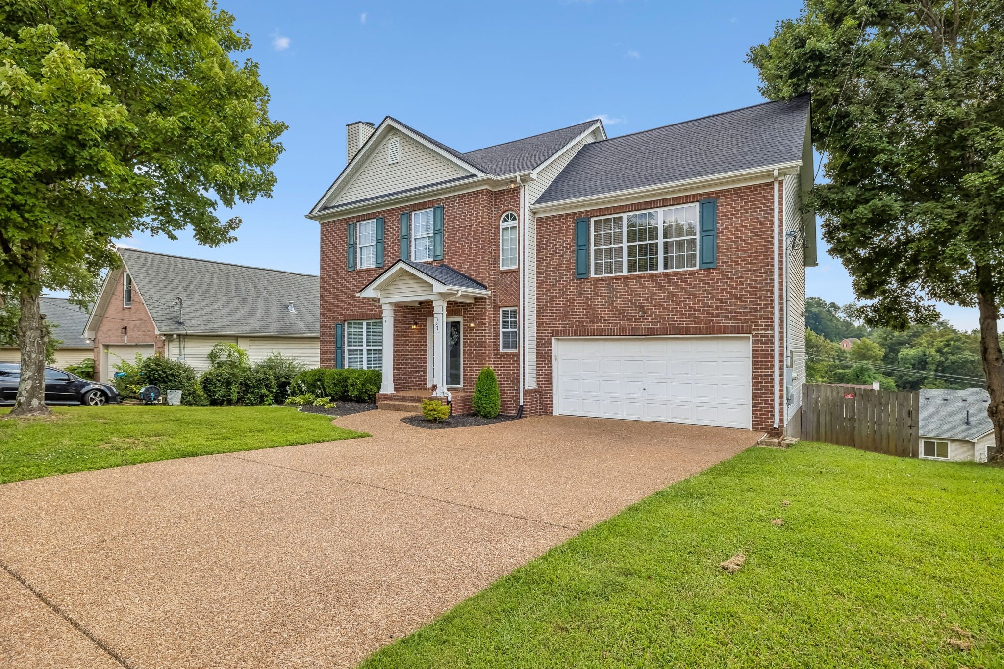 811 Raleigh Ct