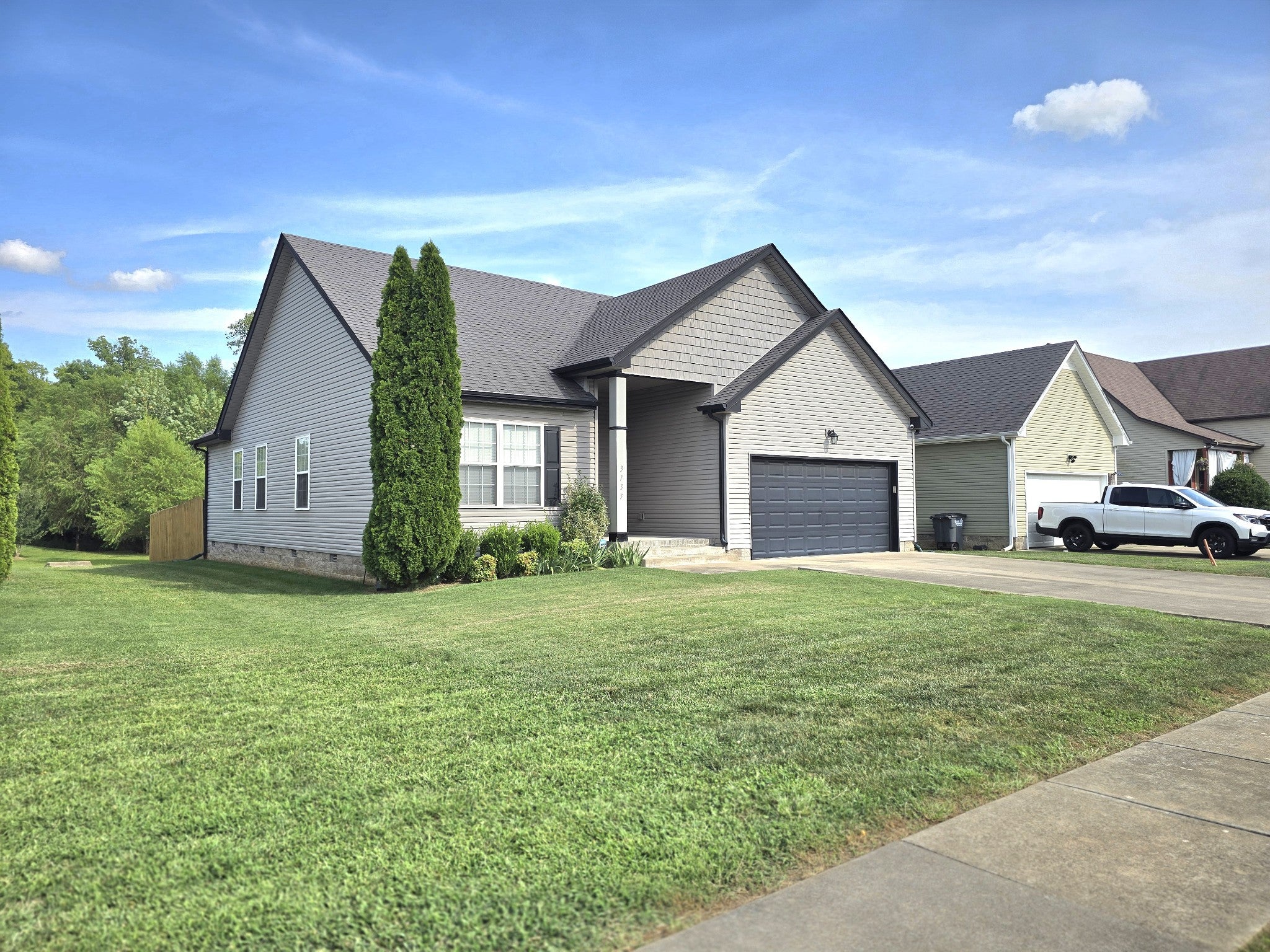 3735 Gray Fox Dr