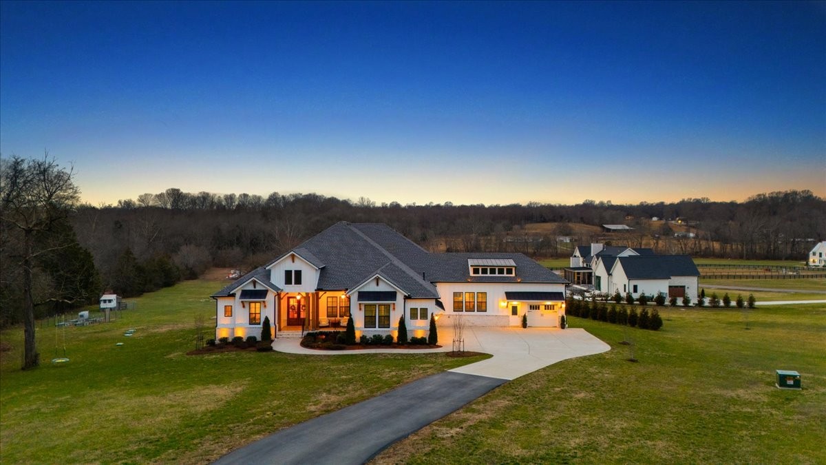 2280 Lewisburg Pike