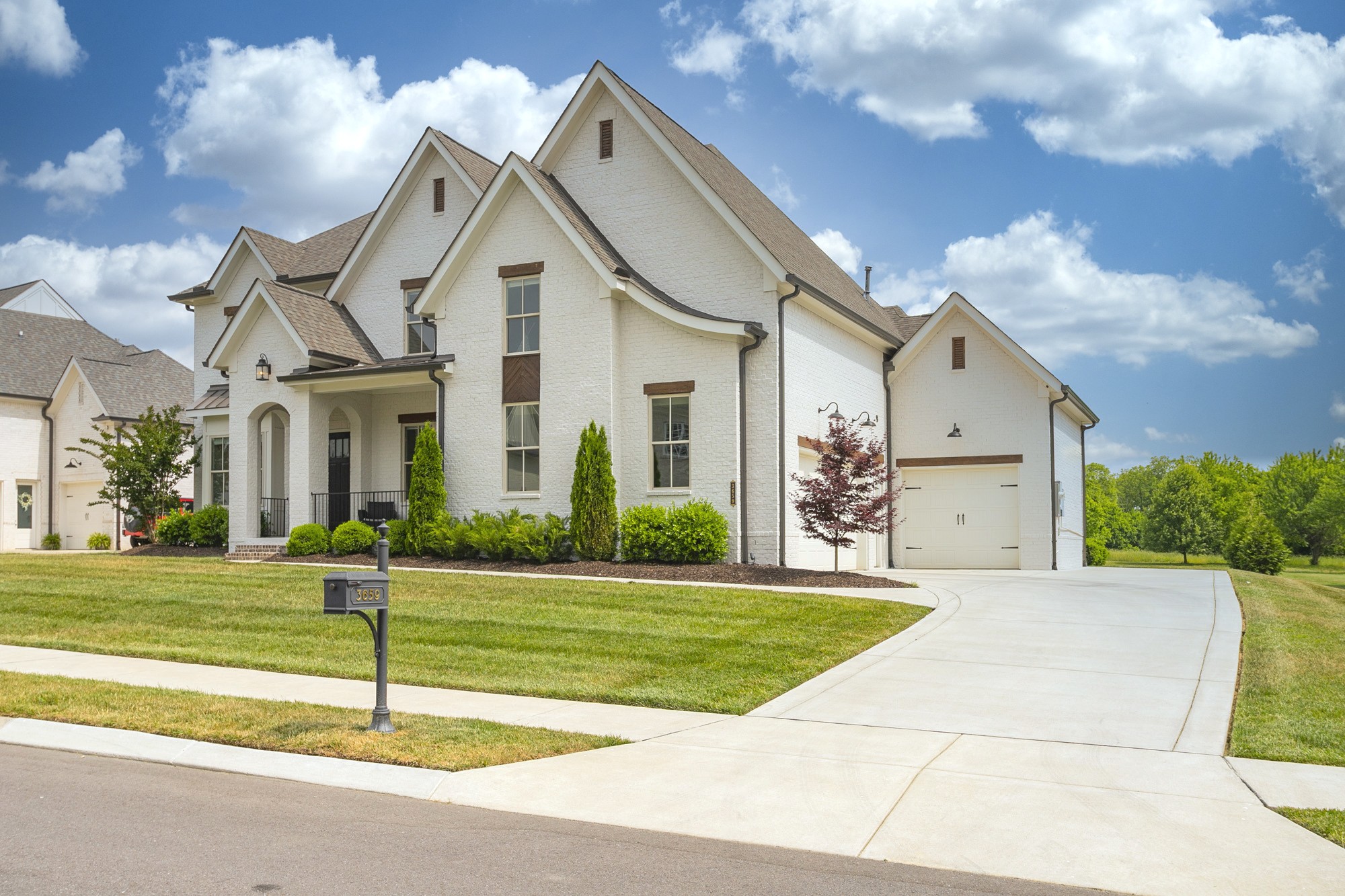 3659 Ronstadt Rd