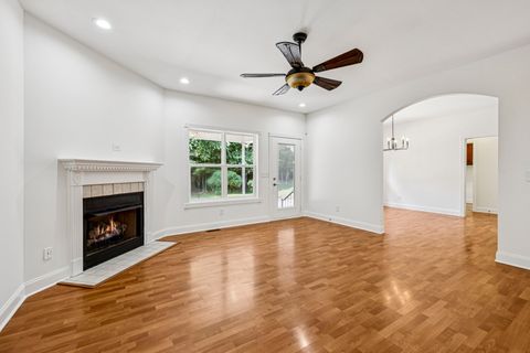 607 McCoy Ln Columbia TN 38401