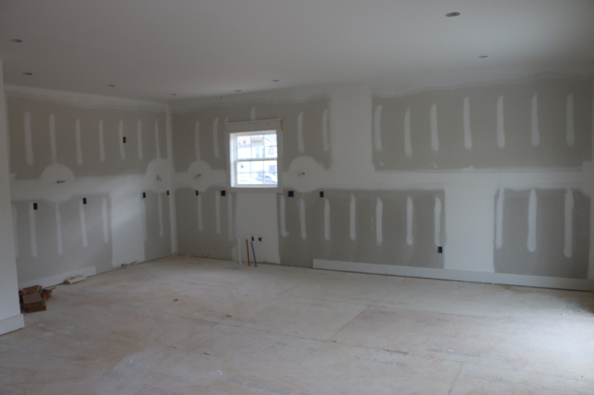 522 Charleston Cove Way