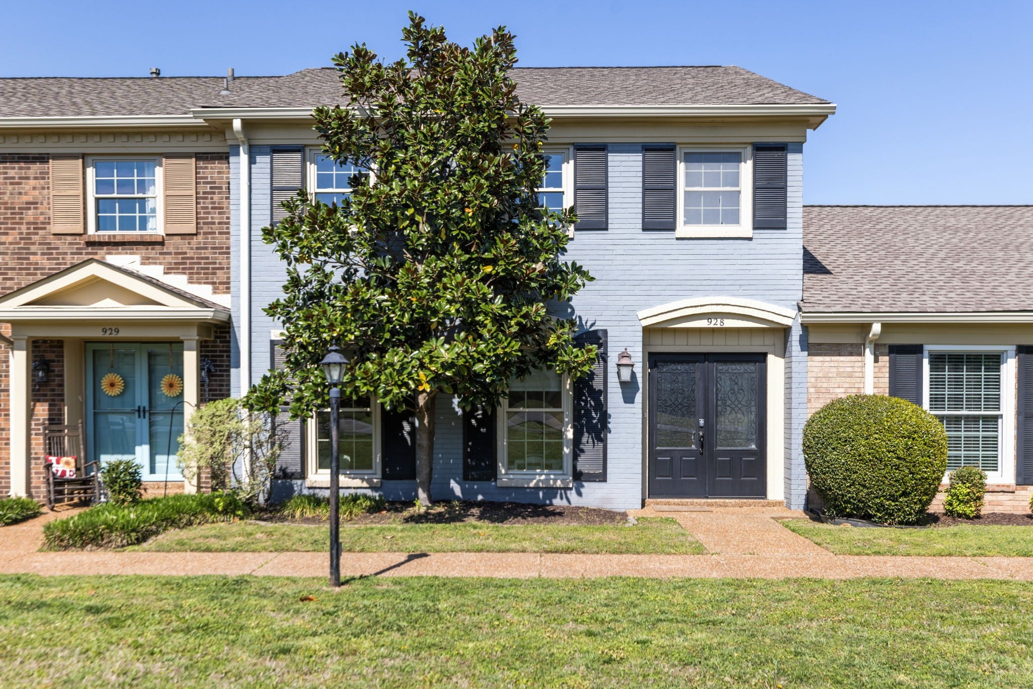 928 Todd Preis Dr, Nashville TN 37221 3-bed condo, photo 2 of 29