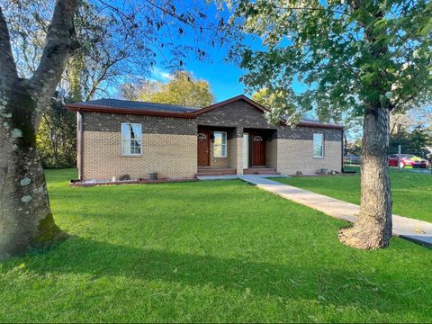 115 W End Cir Shelbyville TN 37160