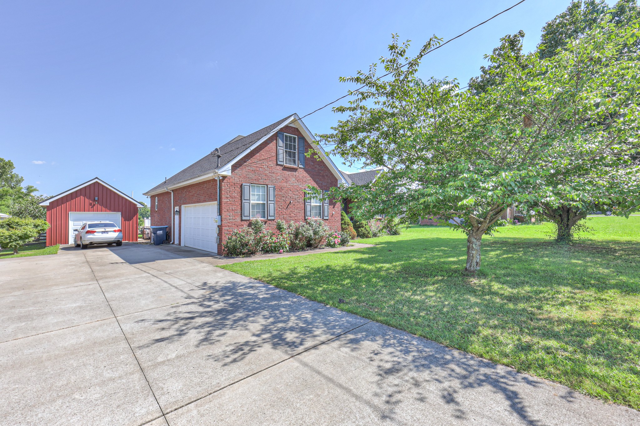 1304 Auldridge Dr