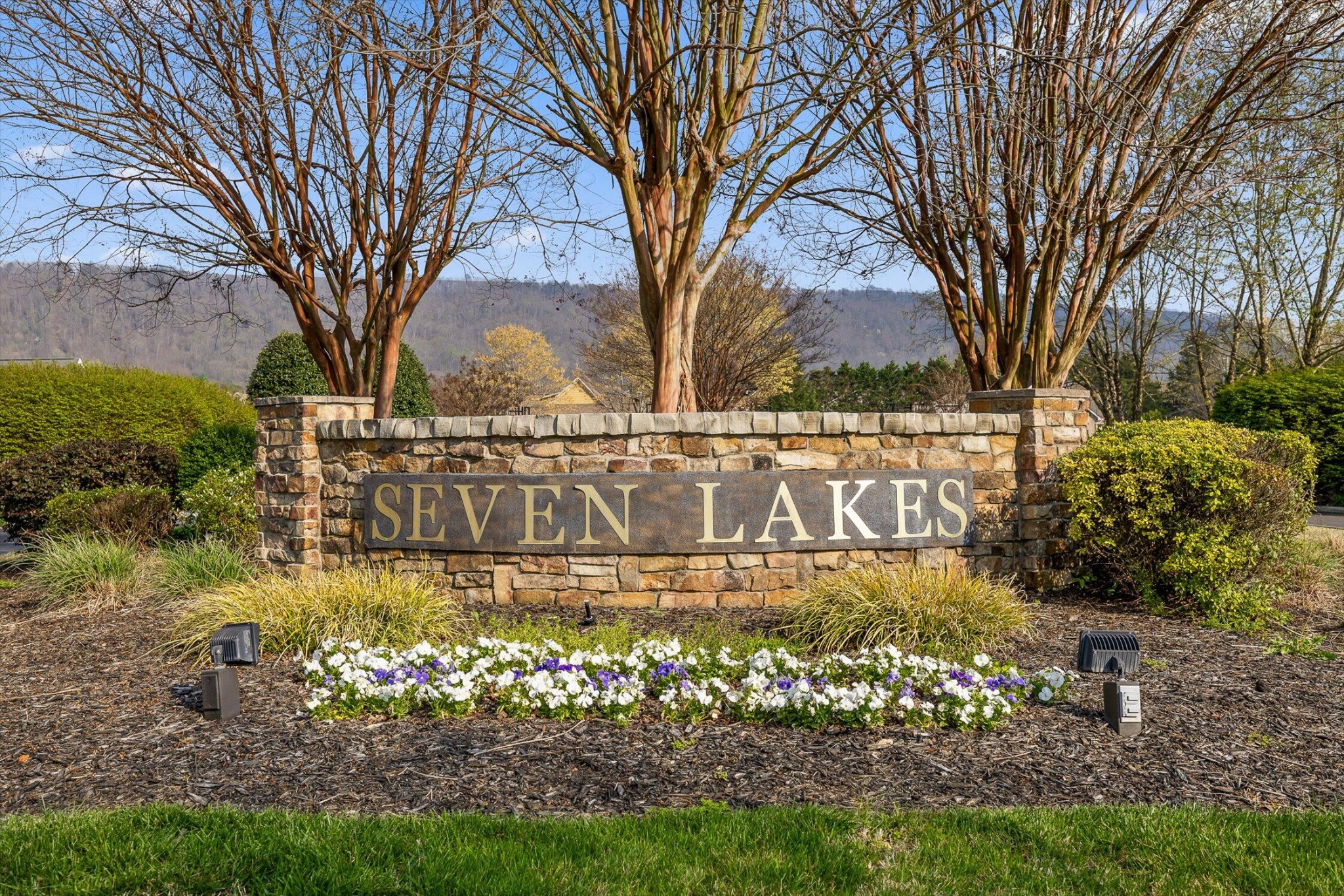 8442 Deer Run Circle