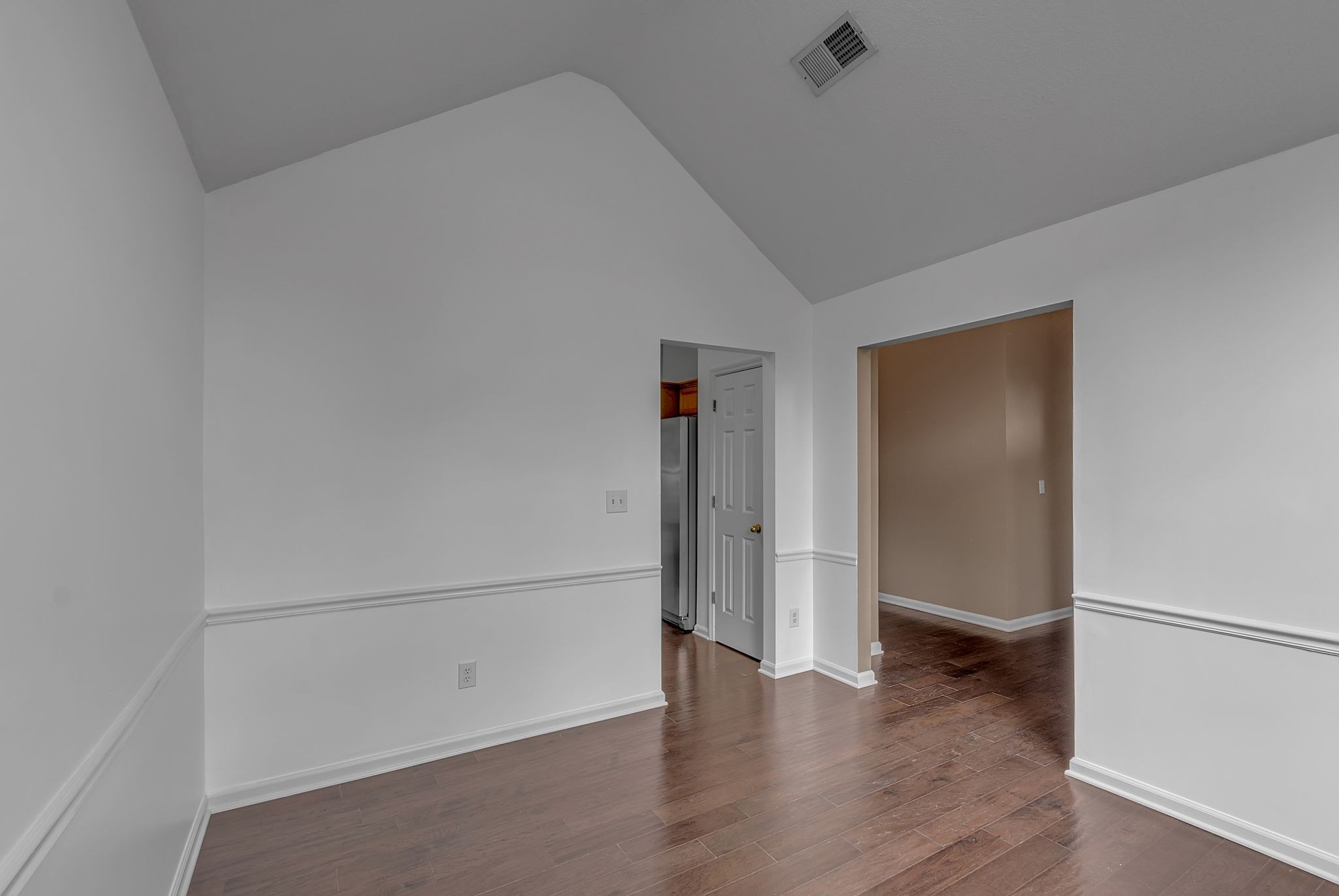 2240 Joann Dr