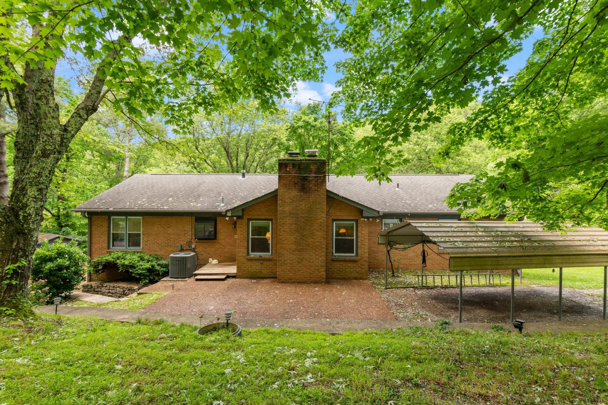 1326 Holly Tree Gap Rd