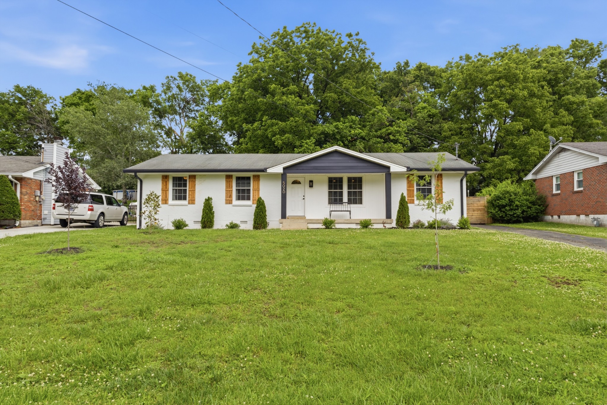 5020 Ashley Dr - Photo 2