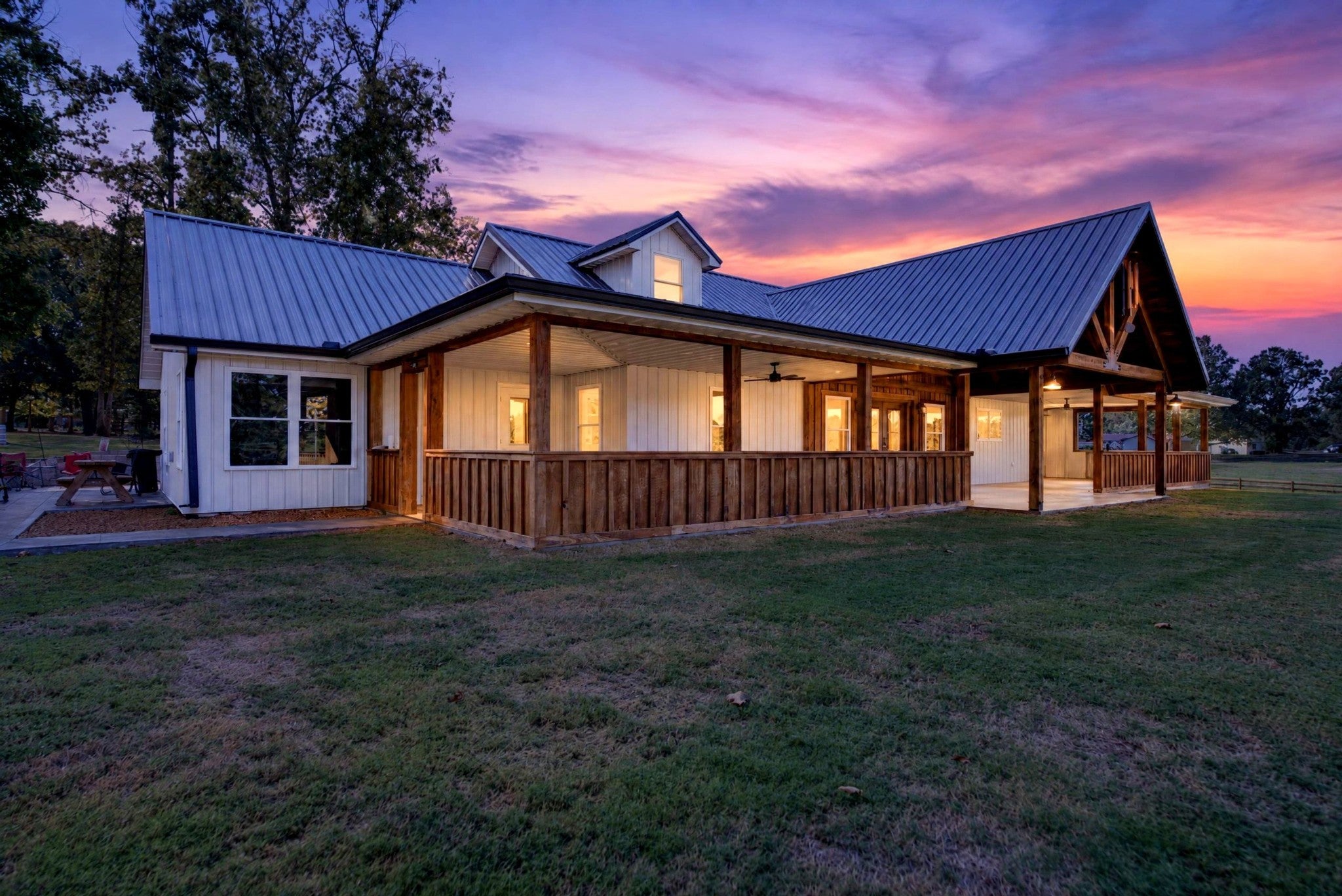 595 Sulphur Creek Rd