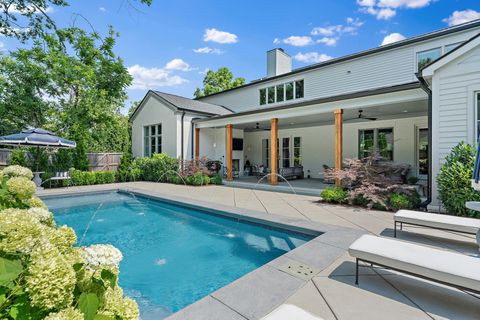 Photo of 2825 Sugar Tree Rd, Nashville, TN 37215 (MLS # 3189564)
