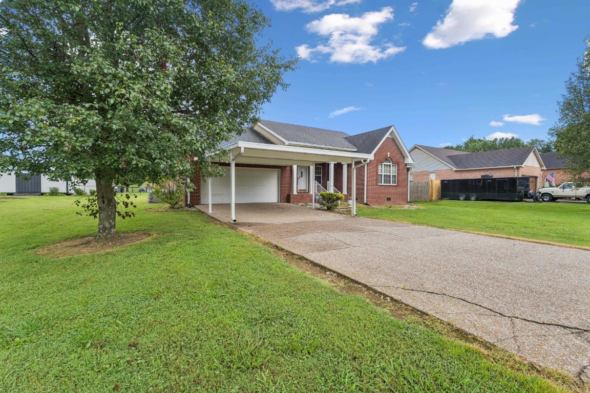 1011 Shirley Dr