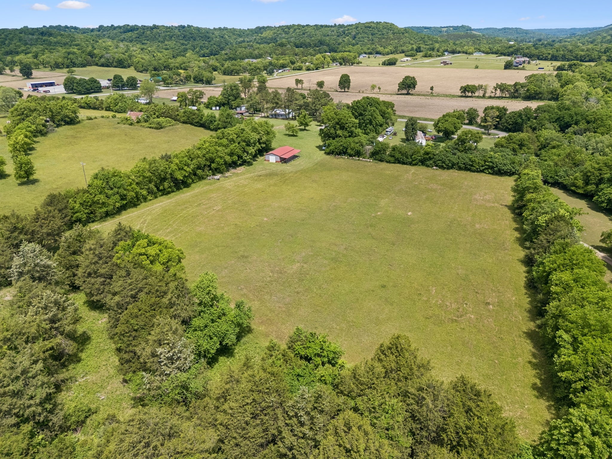 27 Clark Mill Rd