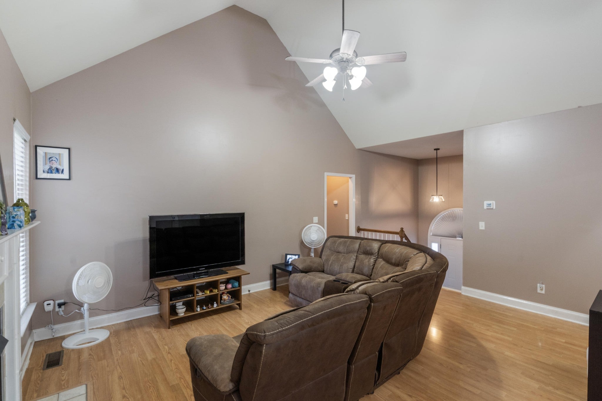 10564 Fielding Road