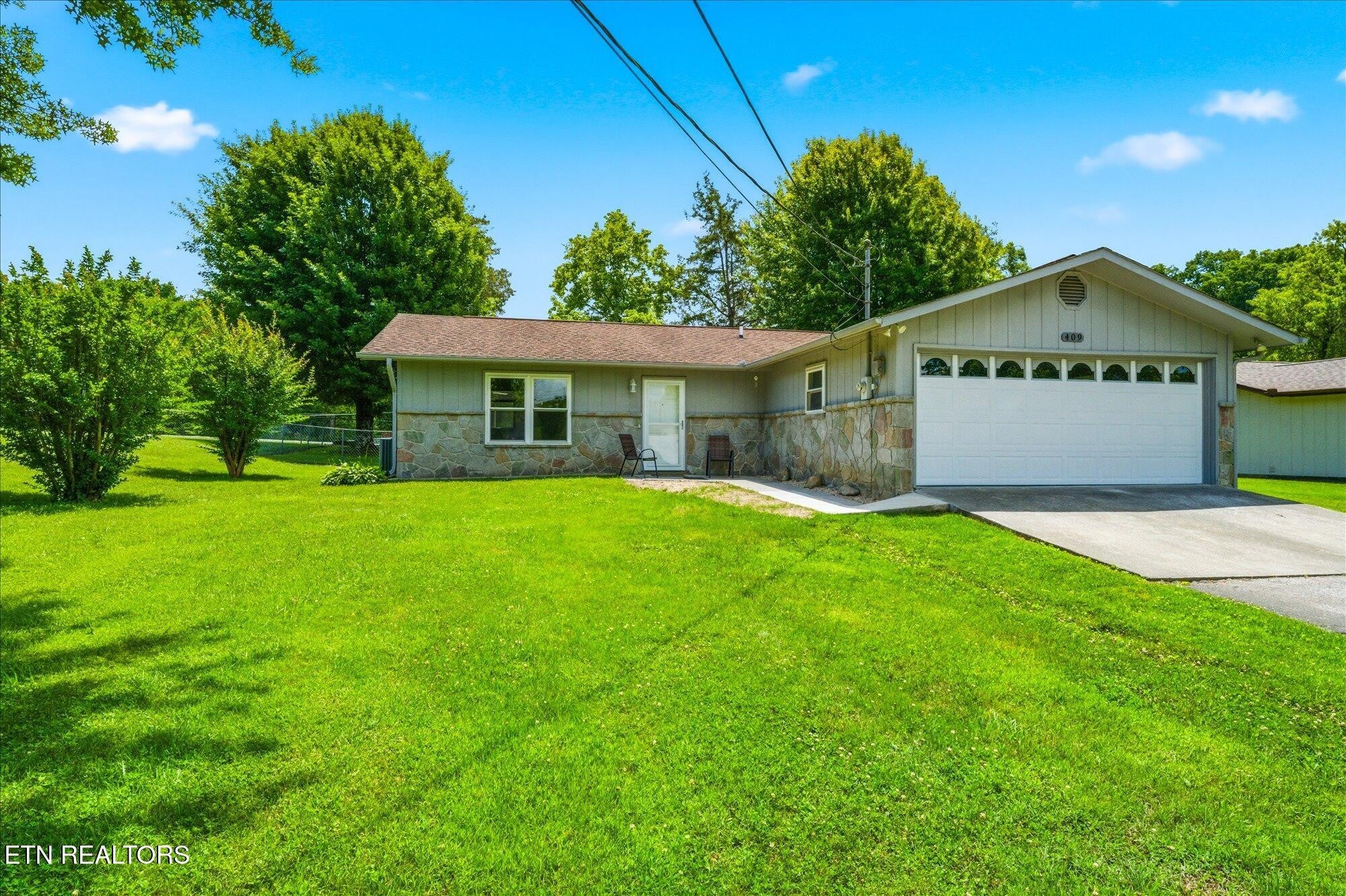 409 Windrush Circle