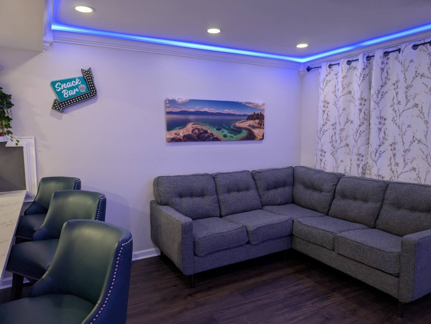 1422 Middleborough Ct