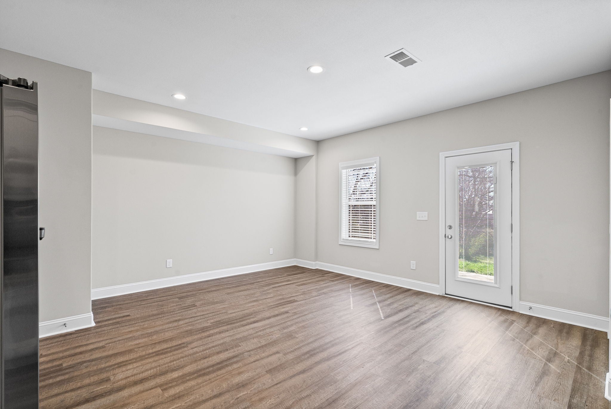 405 Shelby St D