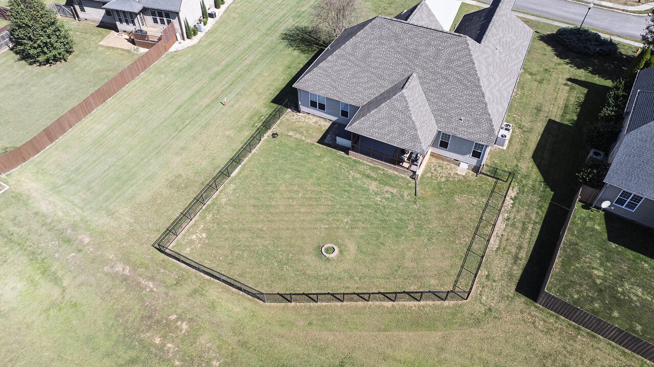 152 Winding Glen Drive NW