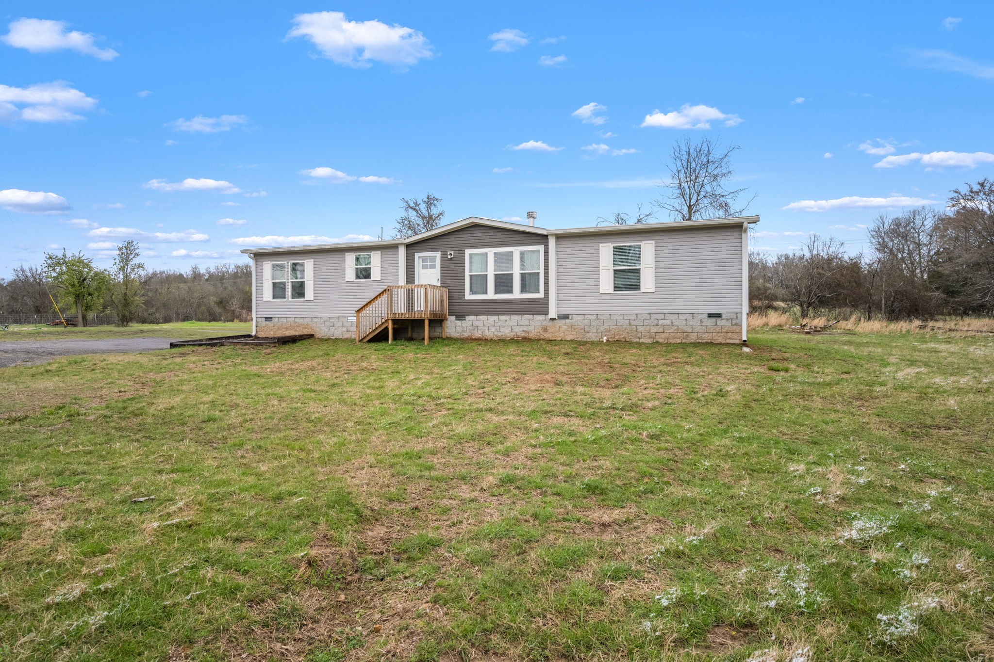 505 Philippi Rd