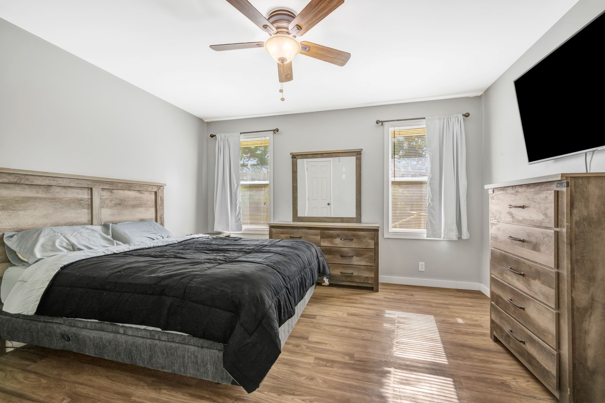 2681 W County Farm Rd