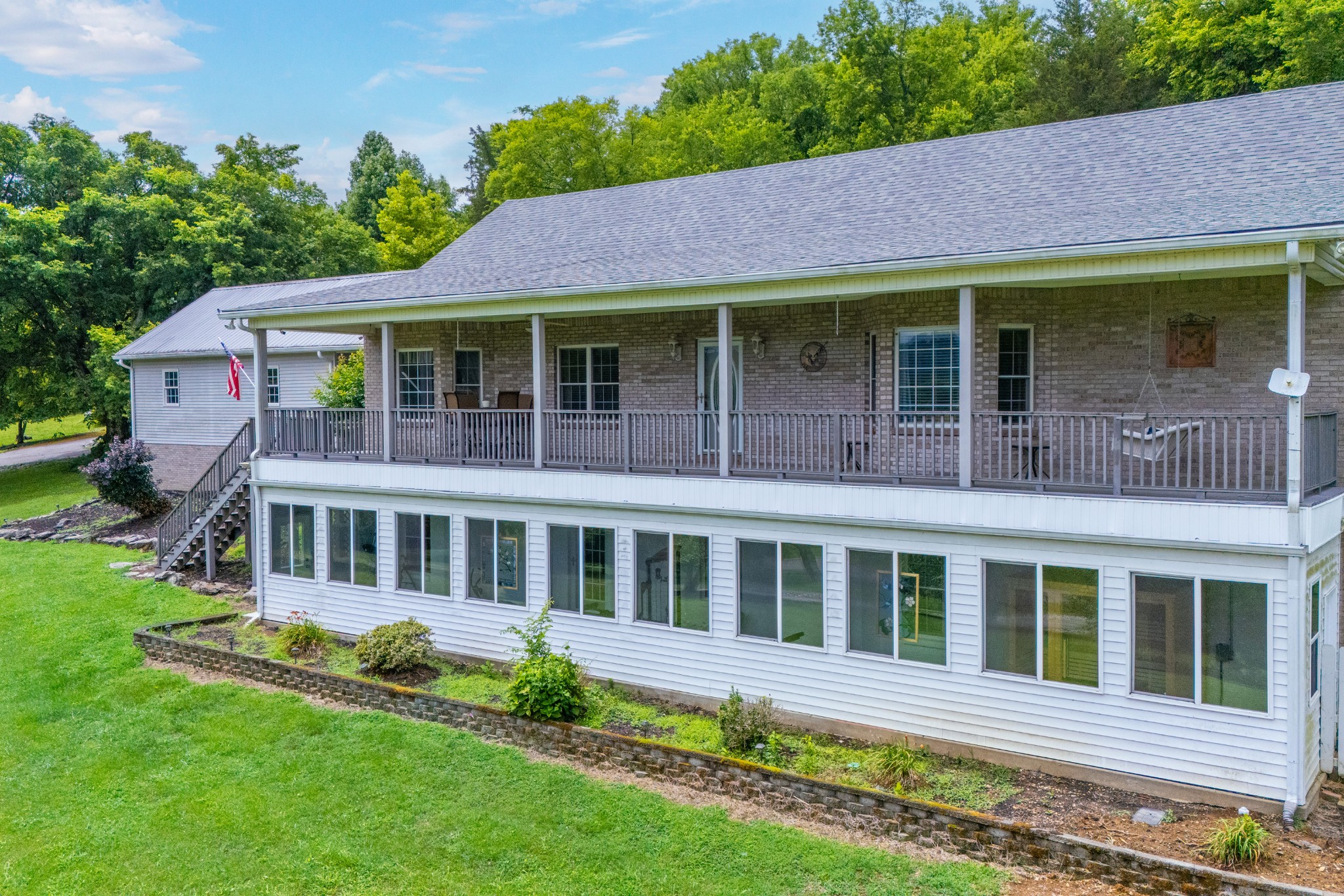 769 Happy Valley Rd