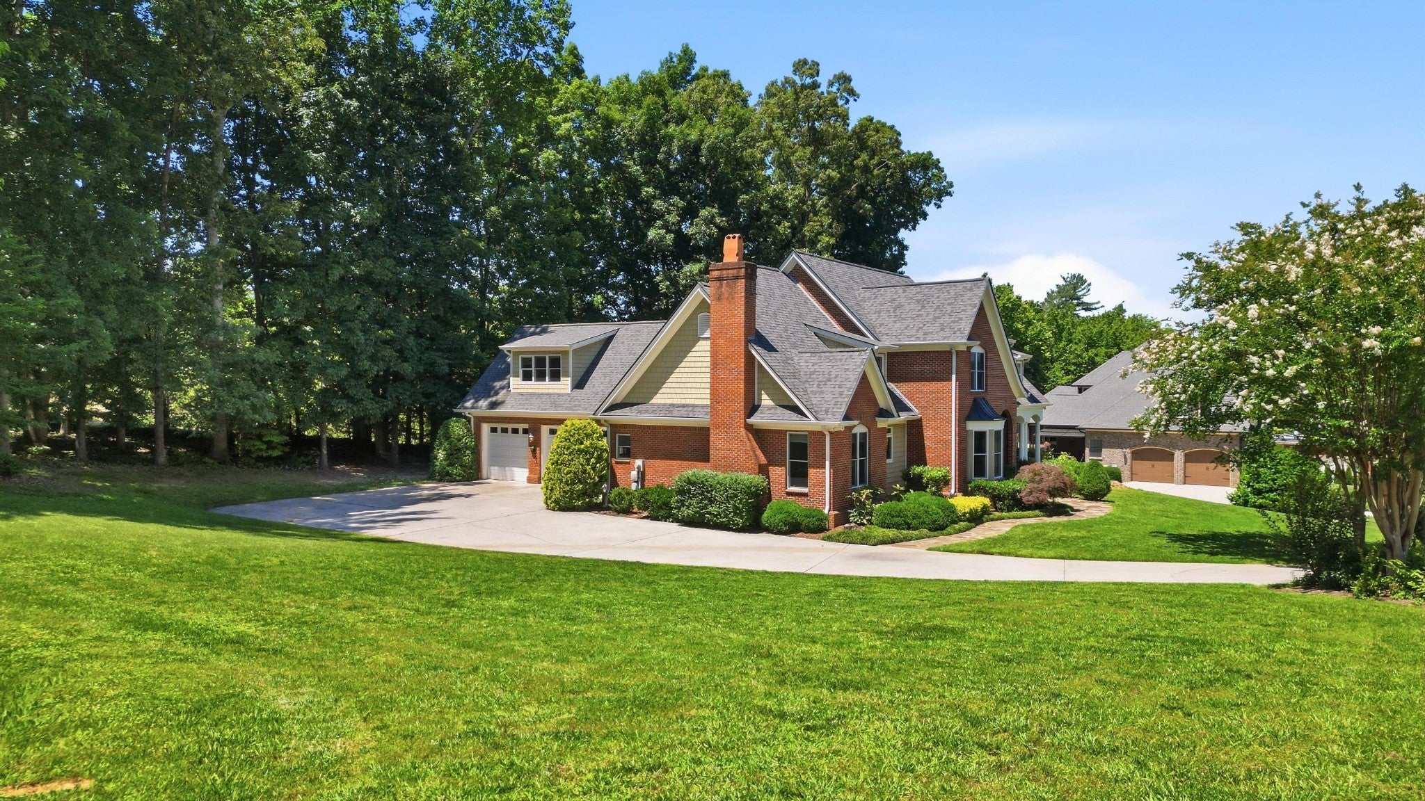 9542 Legacy Oaks Drive