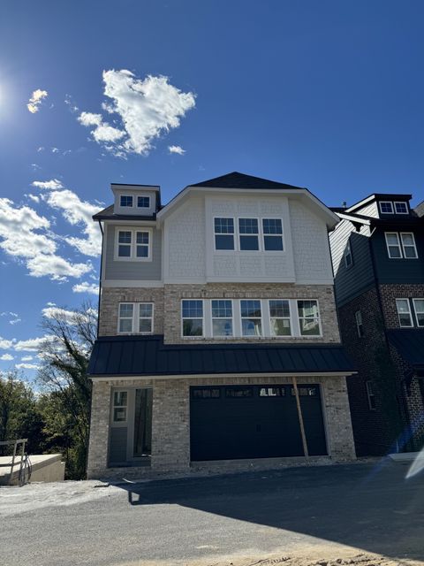 MLS: 2823106