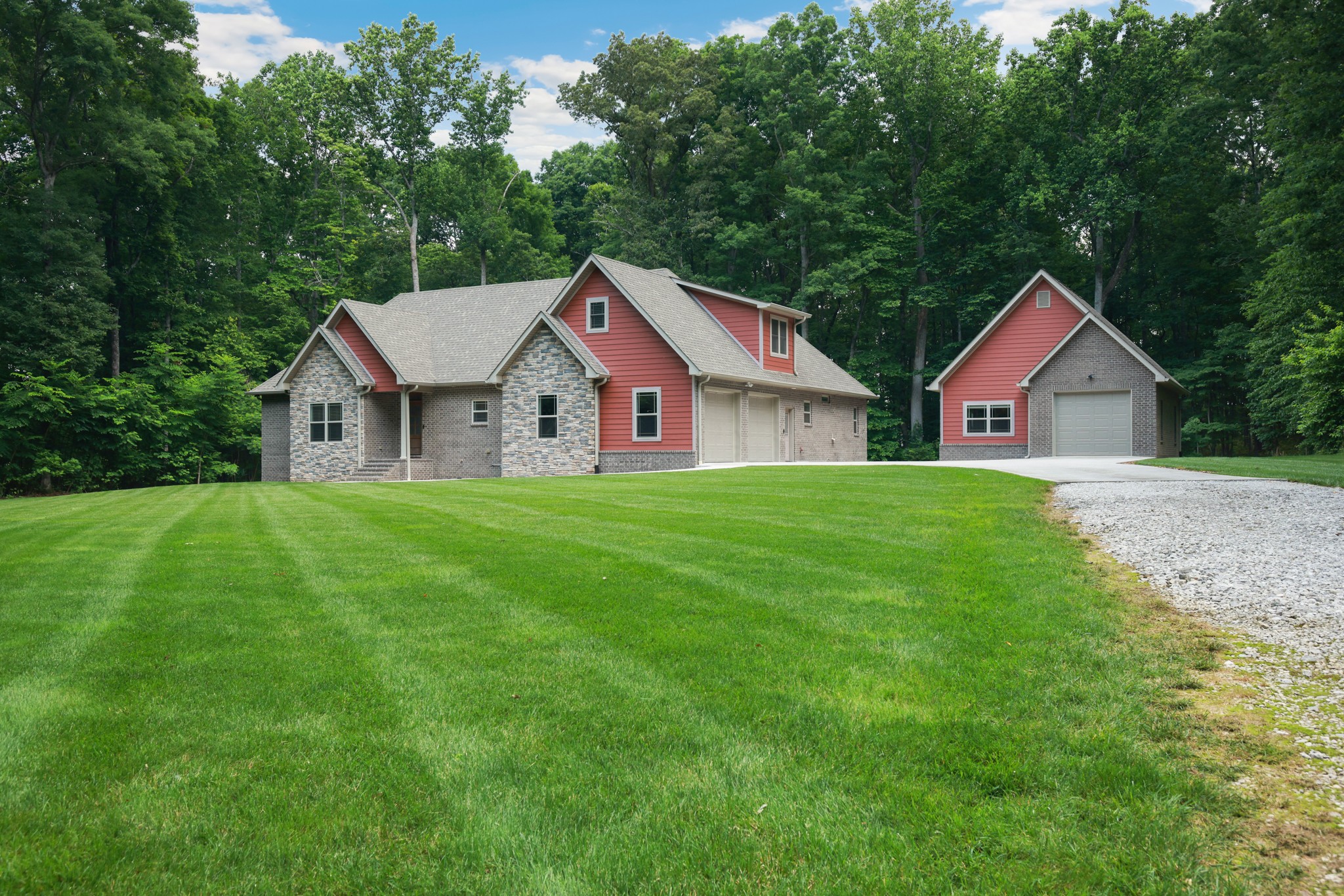 390 Bashaw Creek Rd