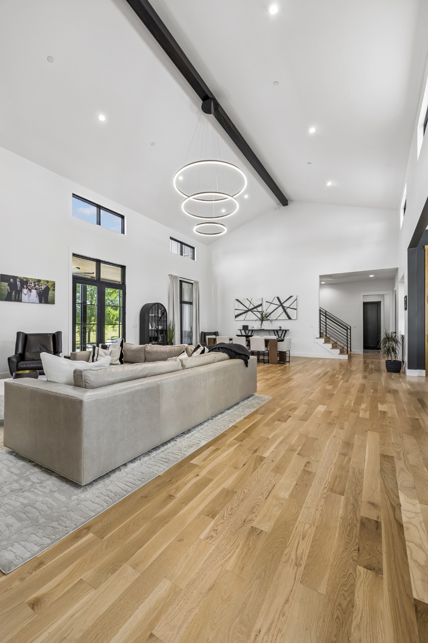 653 Hicks Edgen Rd