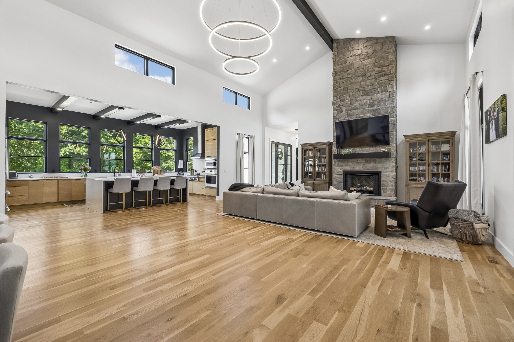 653 Hicks Edgen Rd