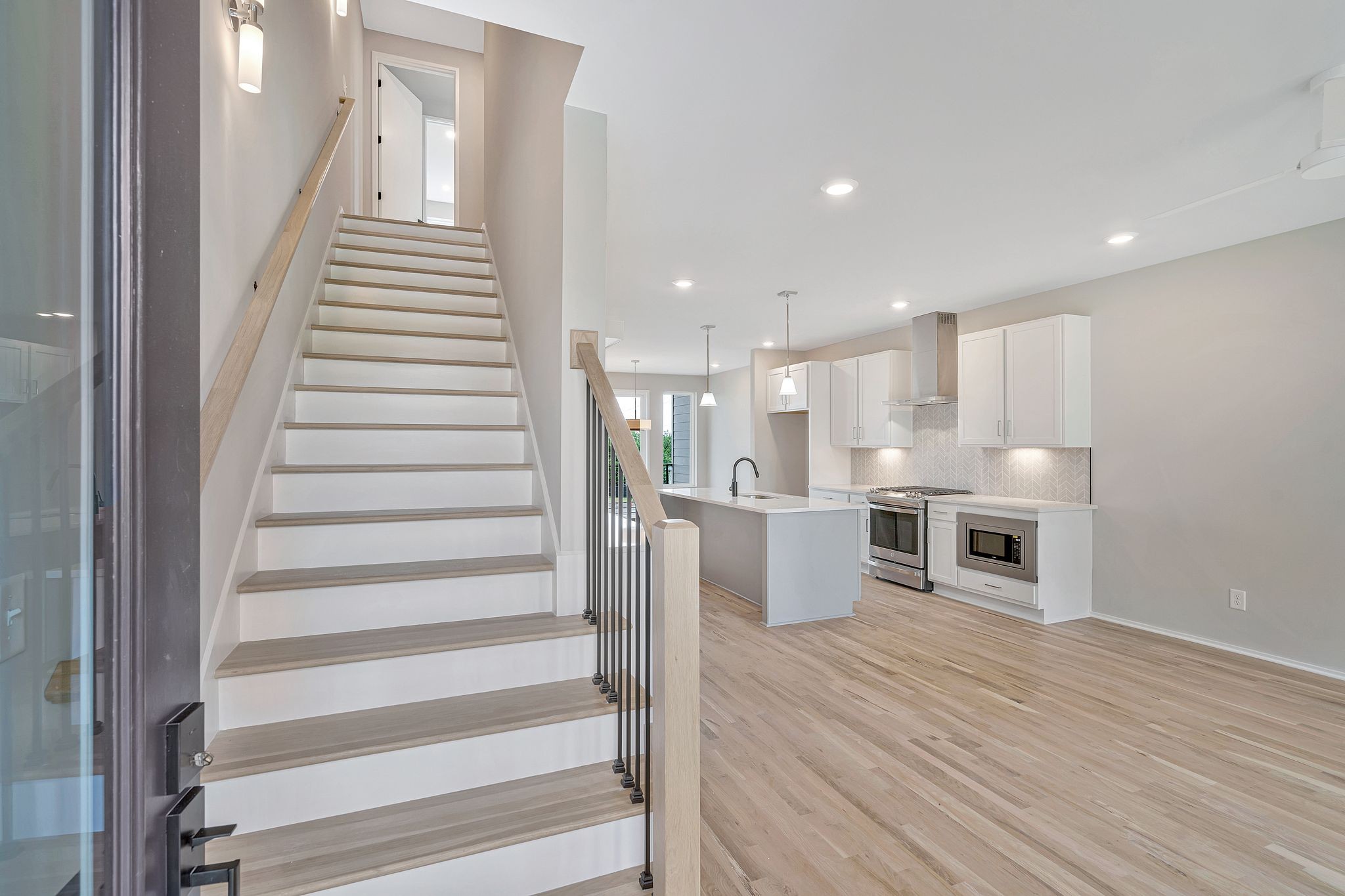 2242 Whites Creek Pike