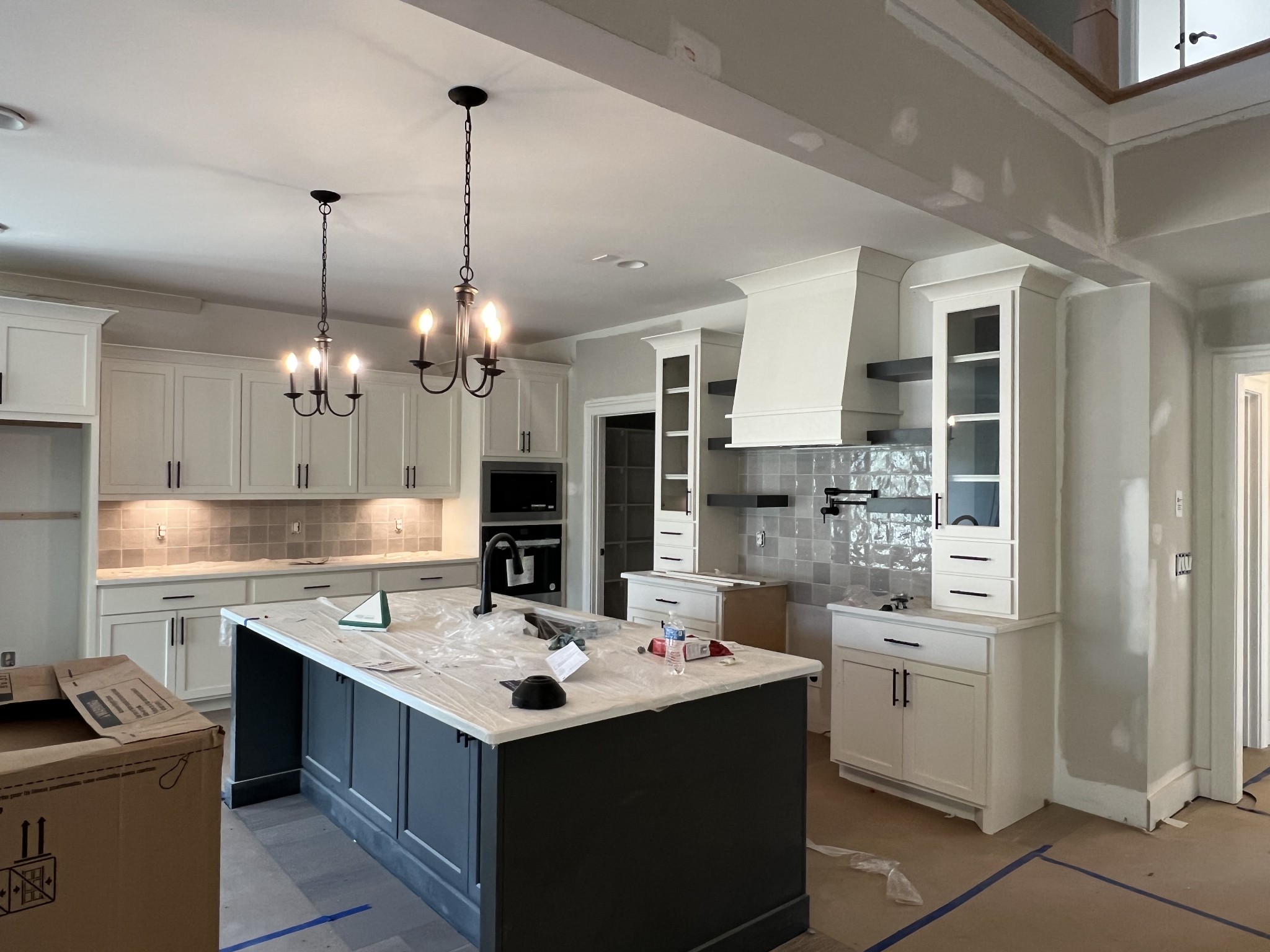 2609 Colleen Dr