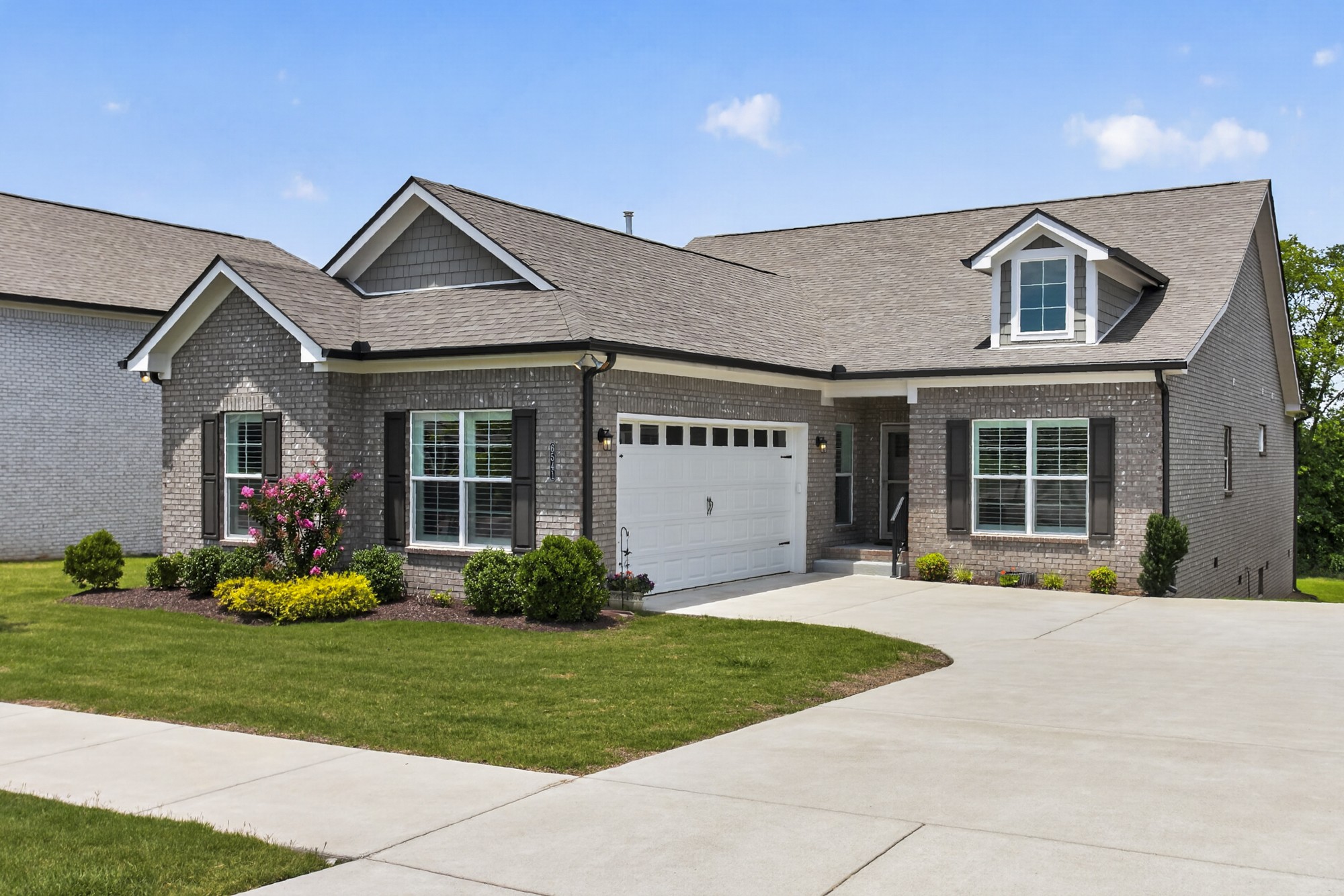 6541 Frye Ln - Photo 3