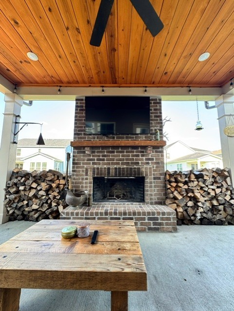 1455 Cotillion Dr