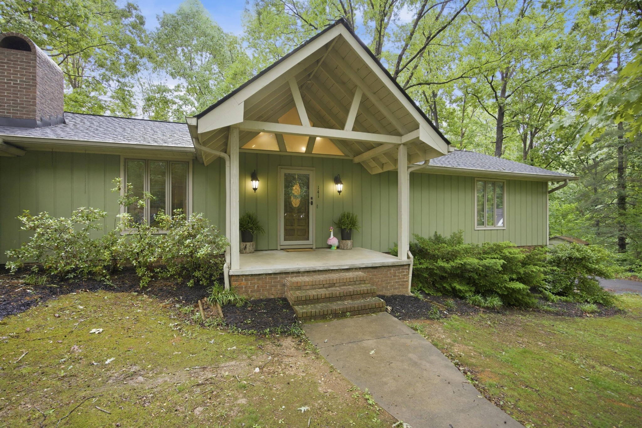141 Lewis Lane Road NE
