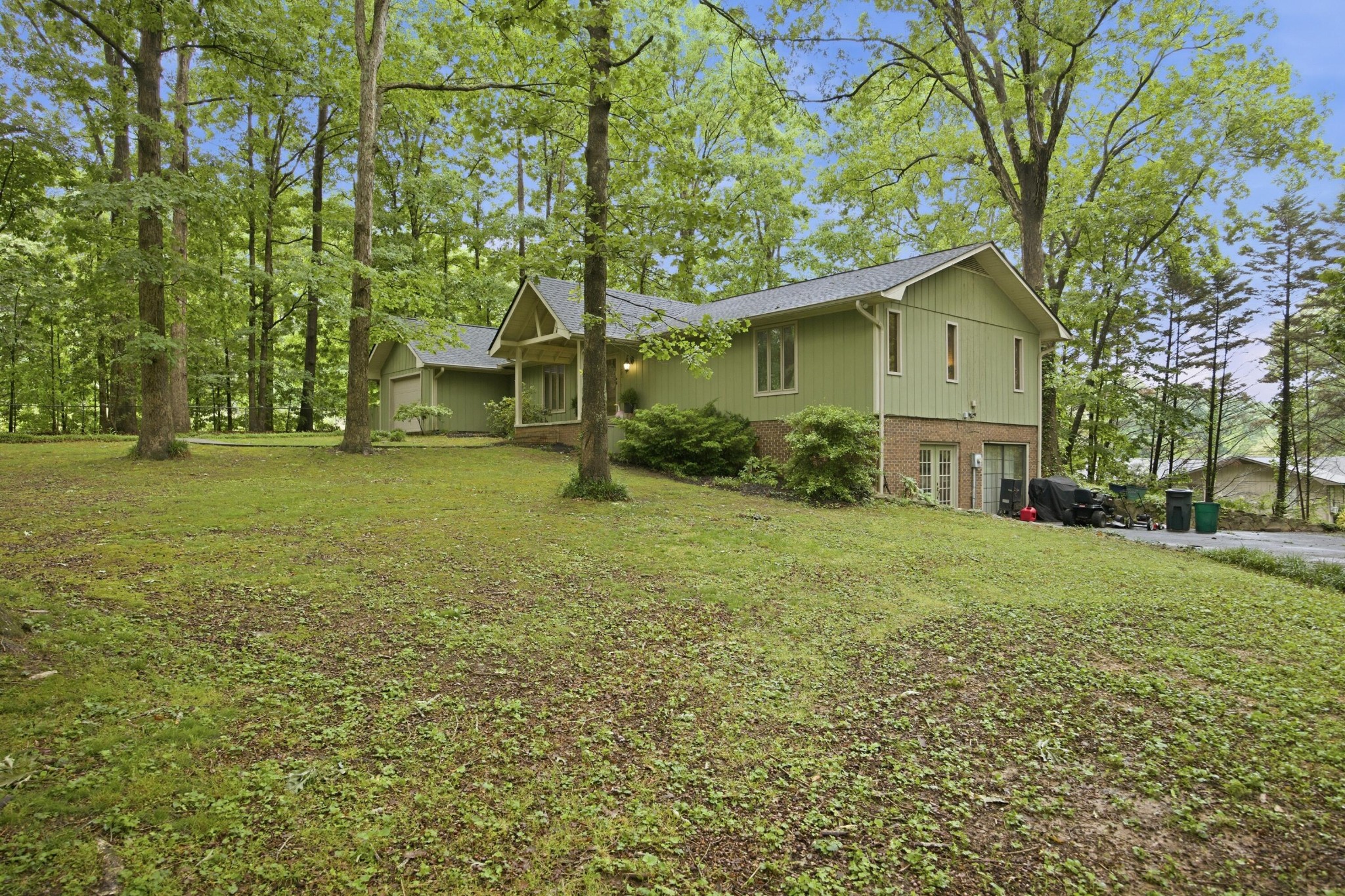 141 Lewis Lane Road NE