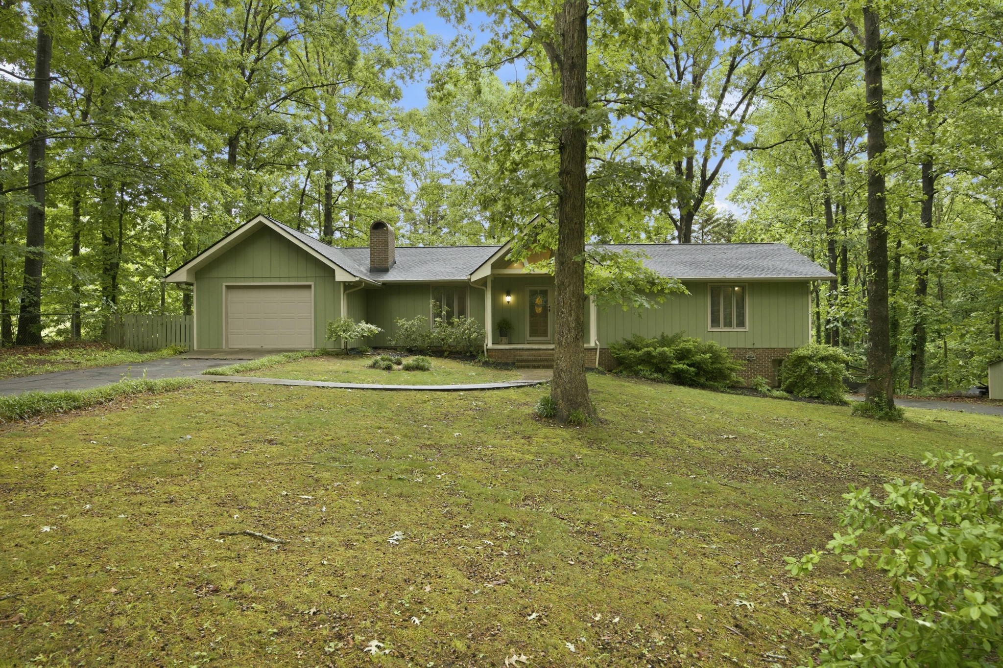 141 Lewis Lane Road NE