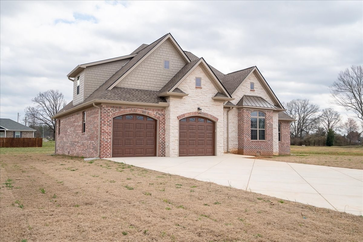 1238 Baylee Cir